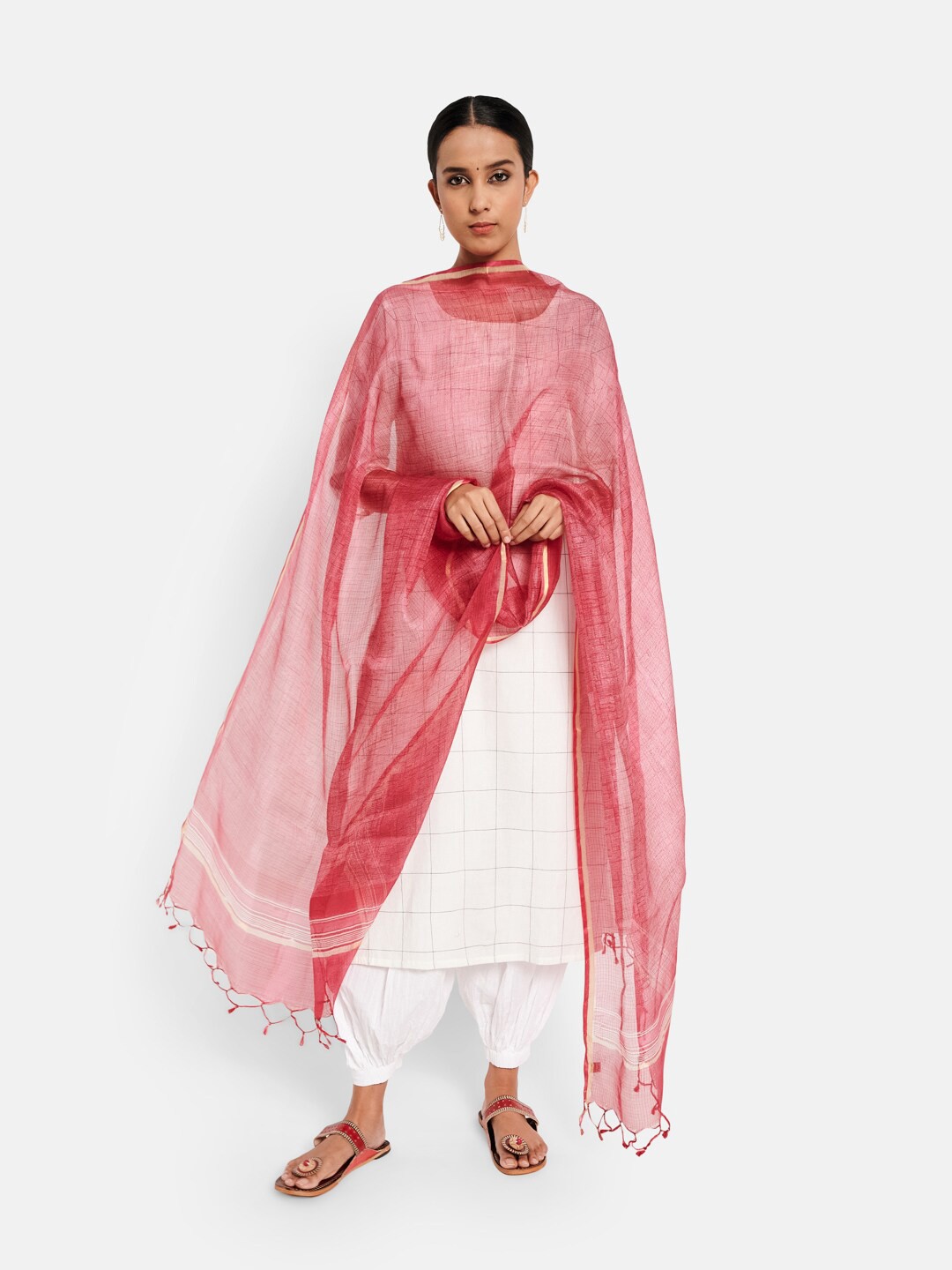

Fabindia Pink & White Printed Pure Silk Dupatta