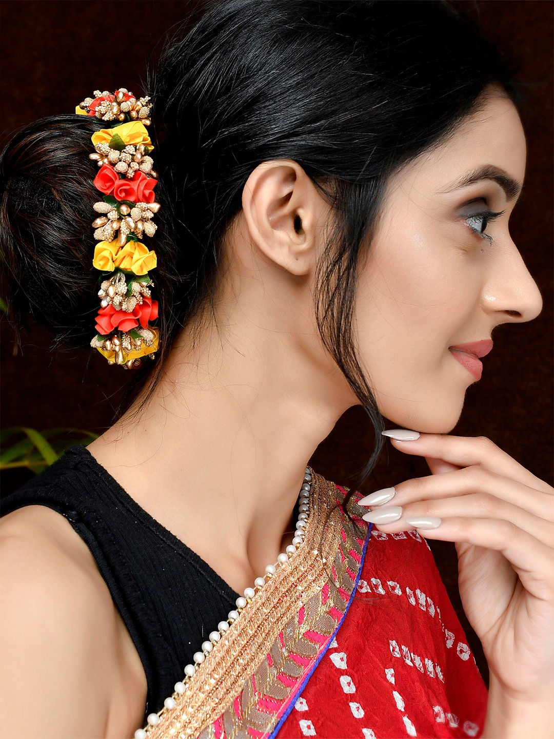 

Silvermerc Designs Women Yellow & Red Embellished Hair Accessory Set