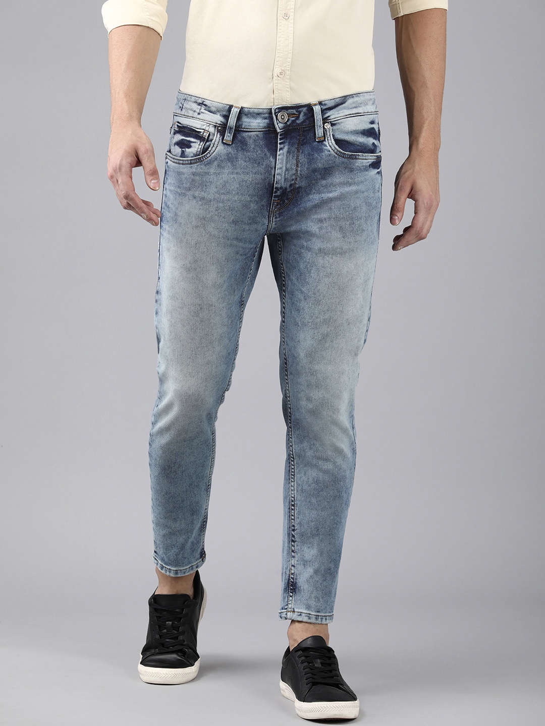 

Voi Jeans Men Blue Cropped Skinny Fit Light Fade Stretchable Jeans
