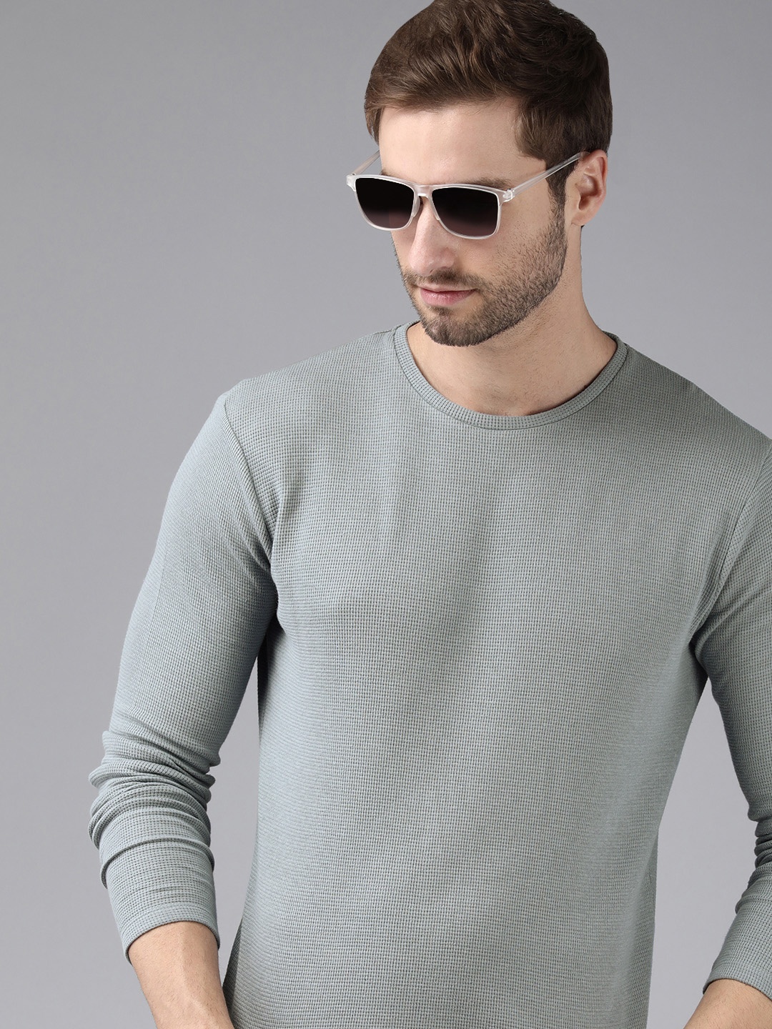 

Voi Jeans Men Grey Cotton T-shirt