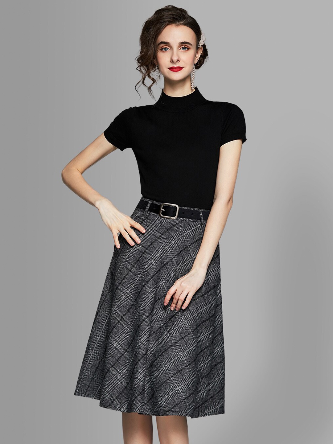 

JC Collection Women Black & Grey Co-ords Set