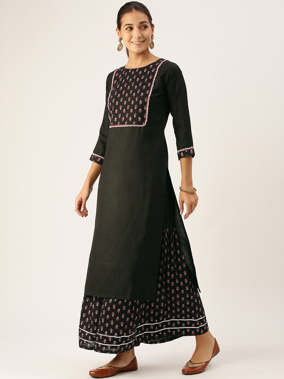 

Somras Women Black Ethnic Motifs Yoke Design Beads and Stones Kurta with Sharara