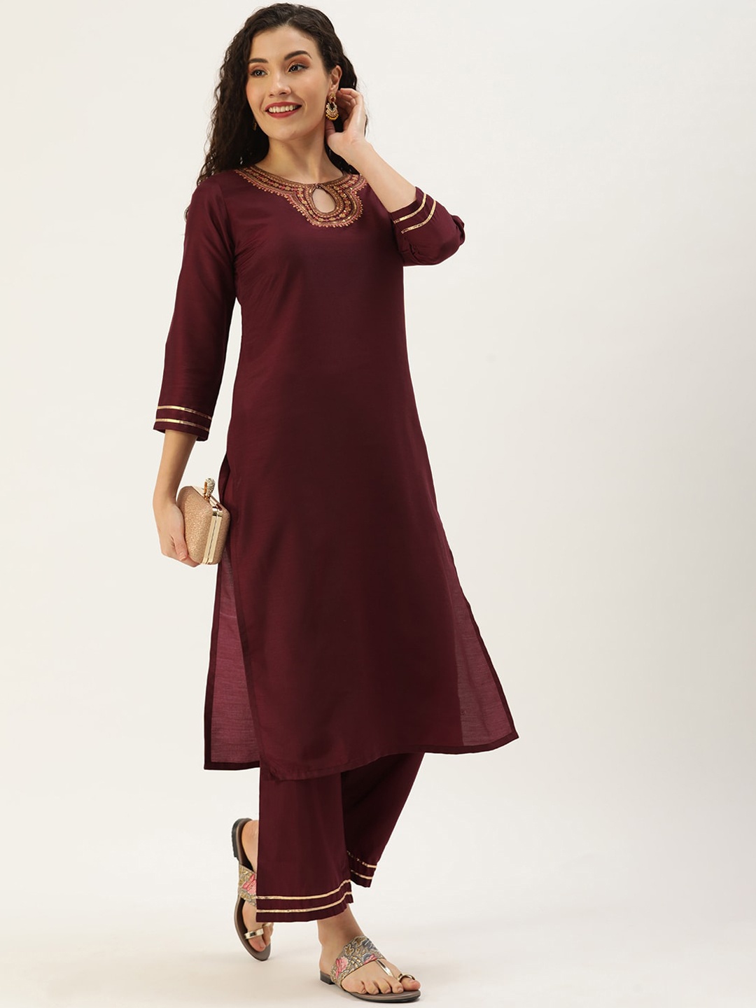 

Somras Women Burgundy Embroidered Kurti with Trousers