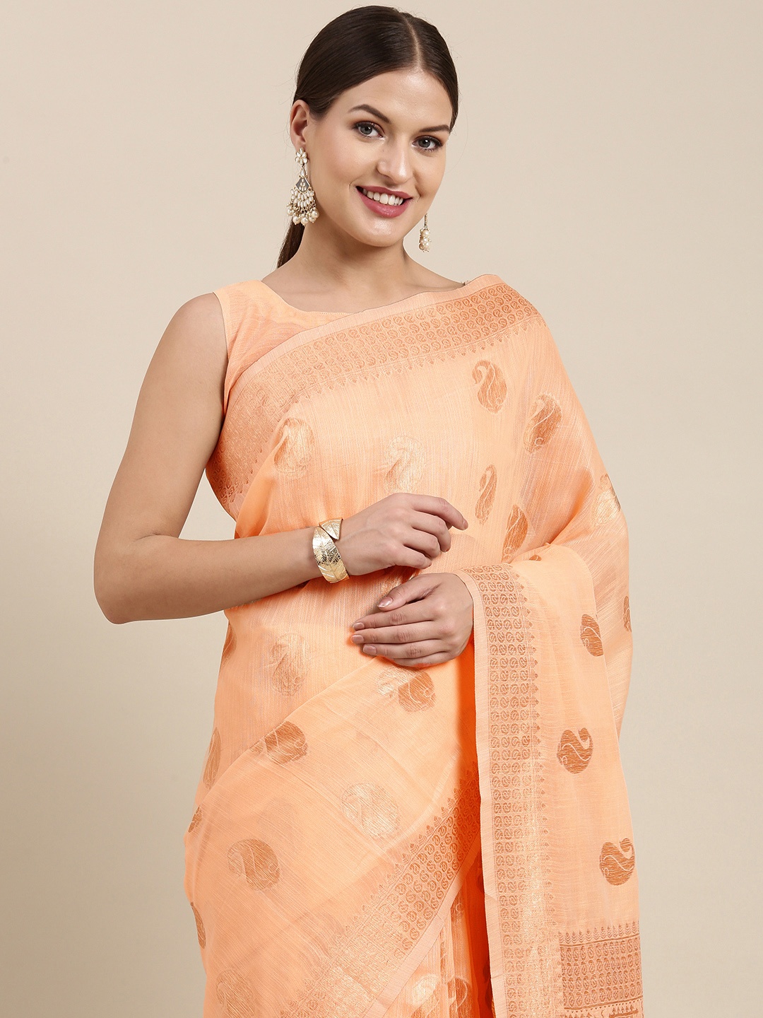 

Saree mall Coral & Gold-Toned Linen Blend Sarees