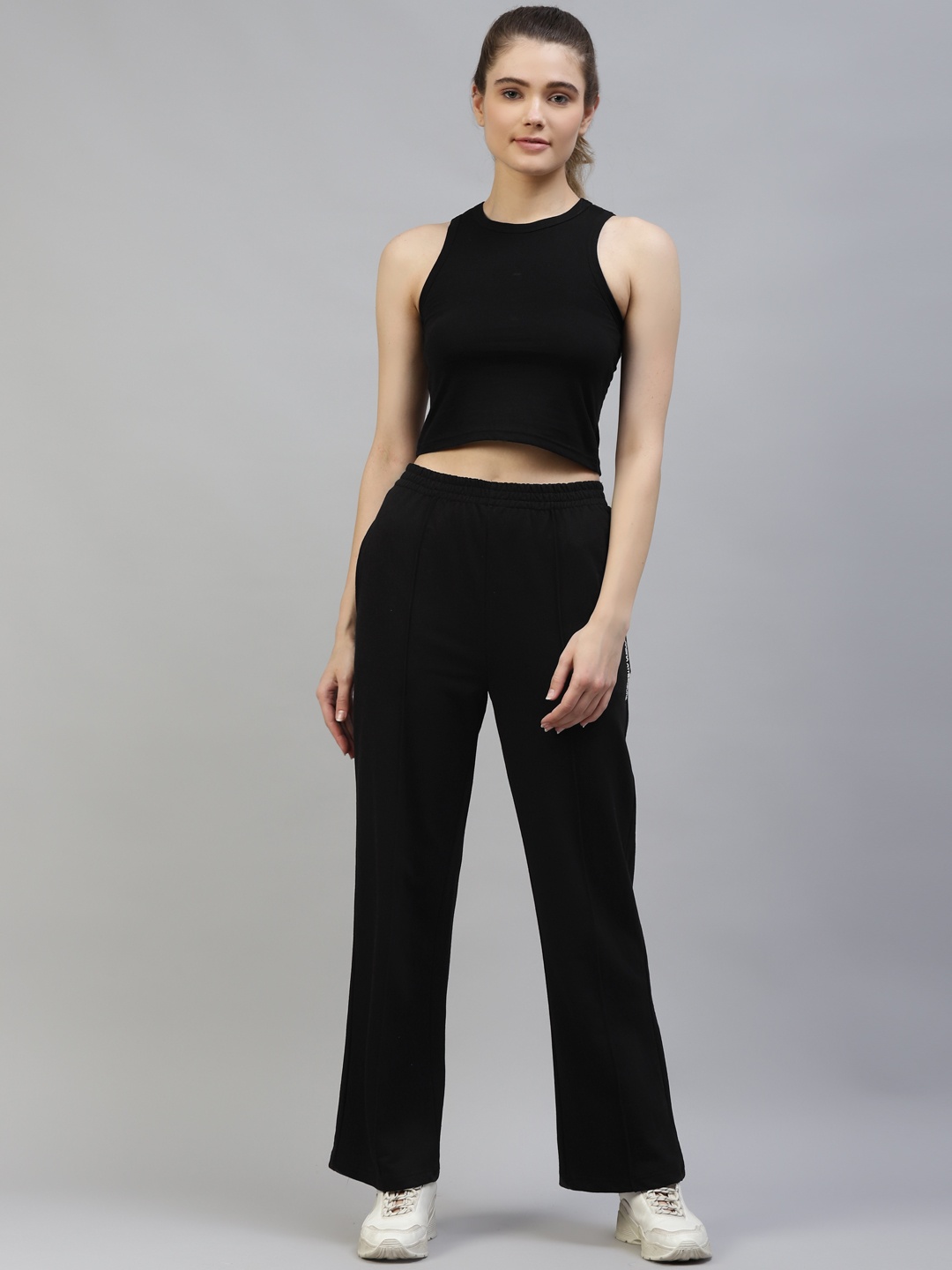 

Laabha Women Black Solid Tracksuit