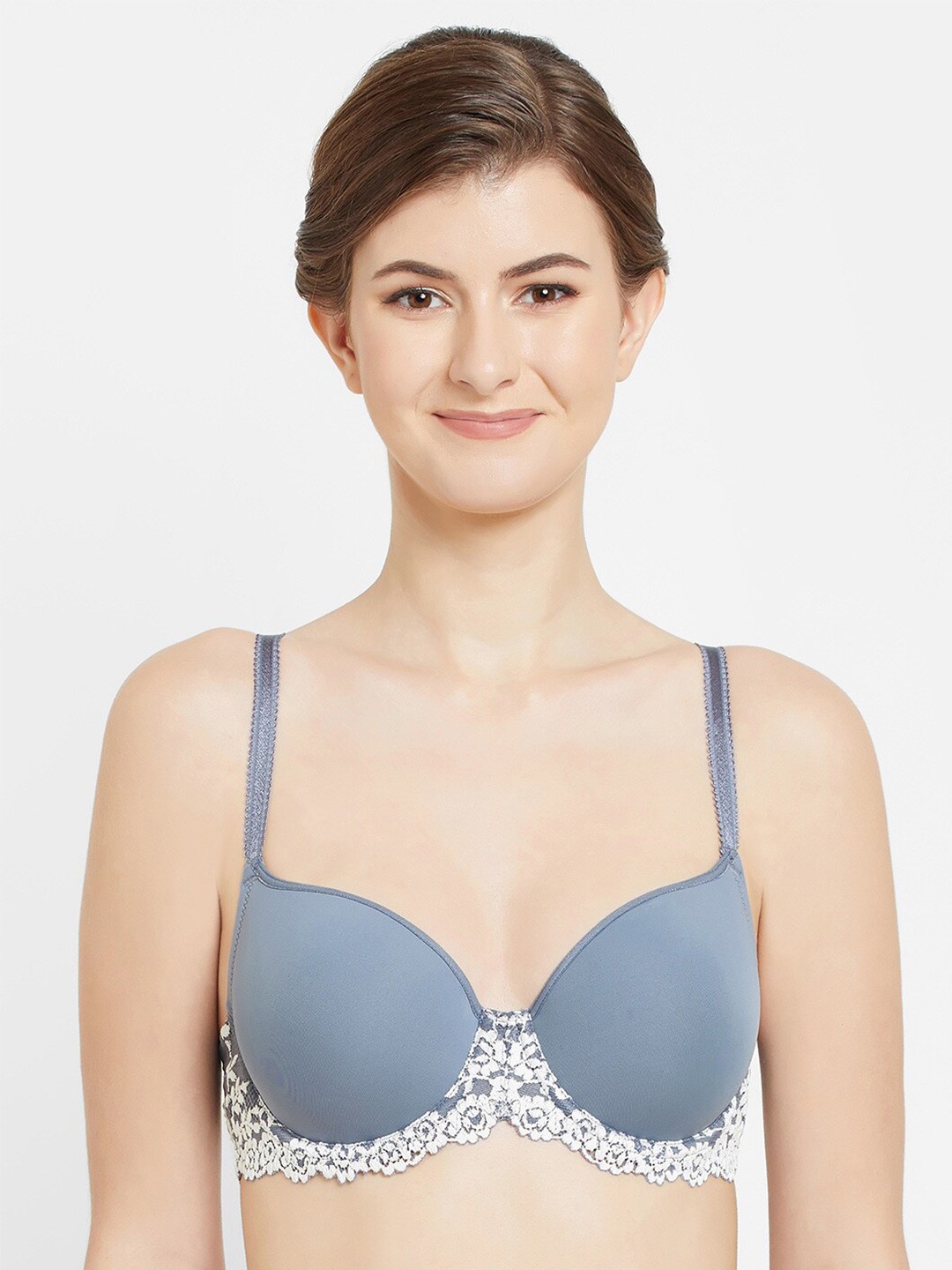 

Wacoal Blue & White Floral Underwired Lightly Padded Rapid Dry Lace Bra