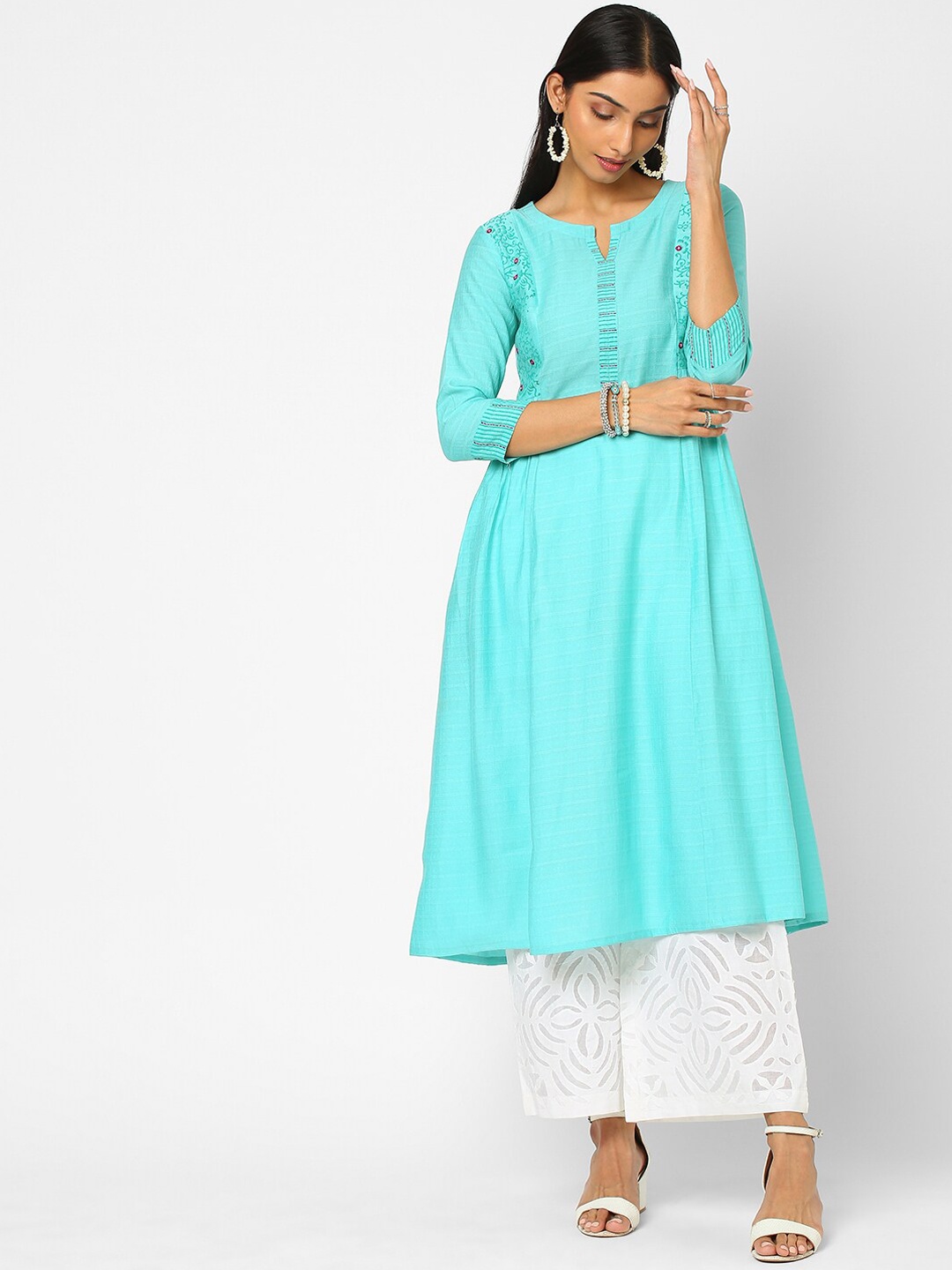 

KAMI KUBI Women Blue Yoke Design Embroidered Anarkali Kurta