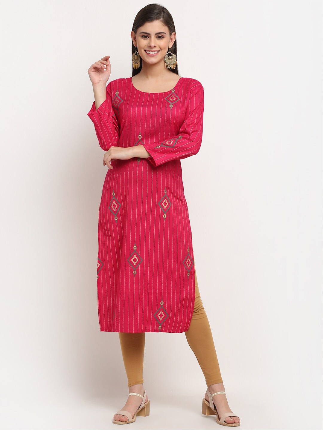 

GRACIT Women Magenta & Green Ethnic Motifs Printed Cotton Silk Straight Kurta