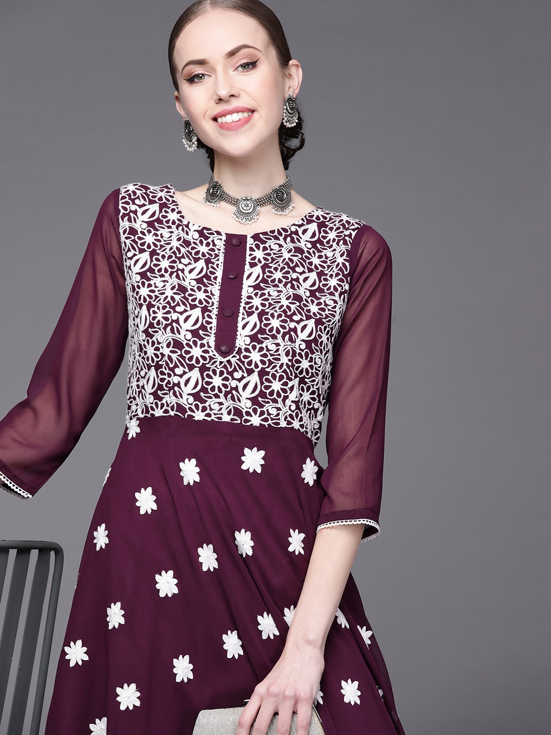 

Inddus Women Burgundy & White Floral Embroidered Thread Work Georgette Kurta