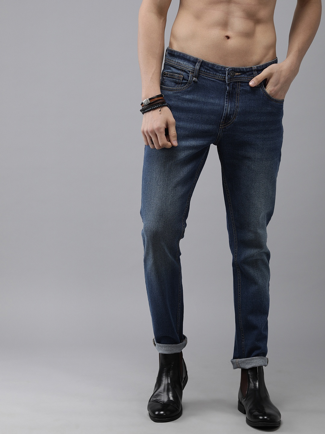 

The Roadster Lifestyle Co Men Blue Skinny Fit Light Fade Stretchable Jeans