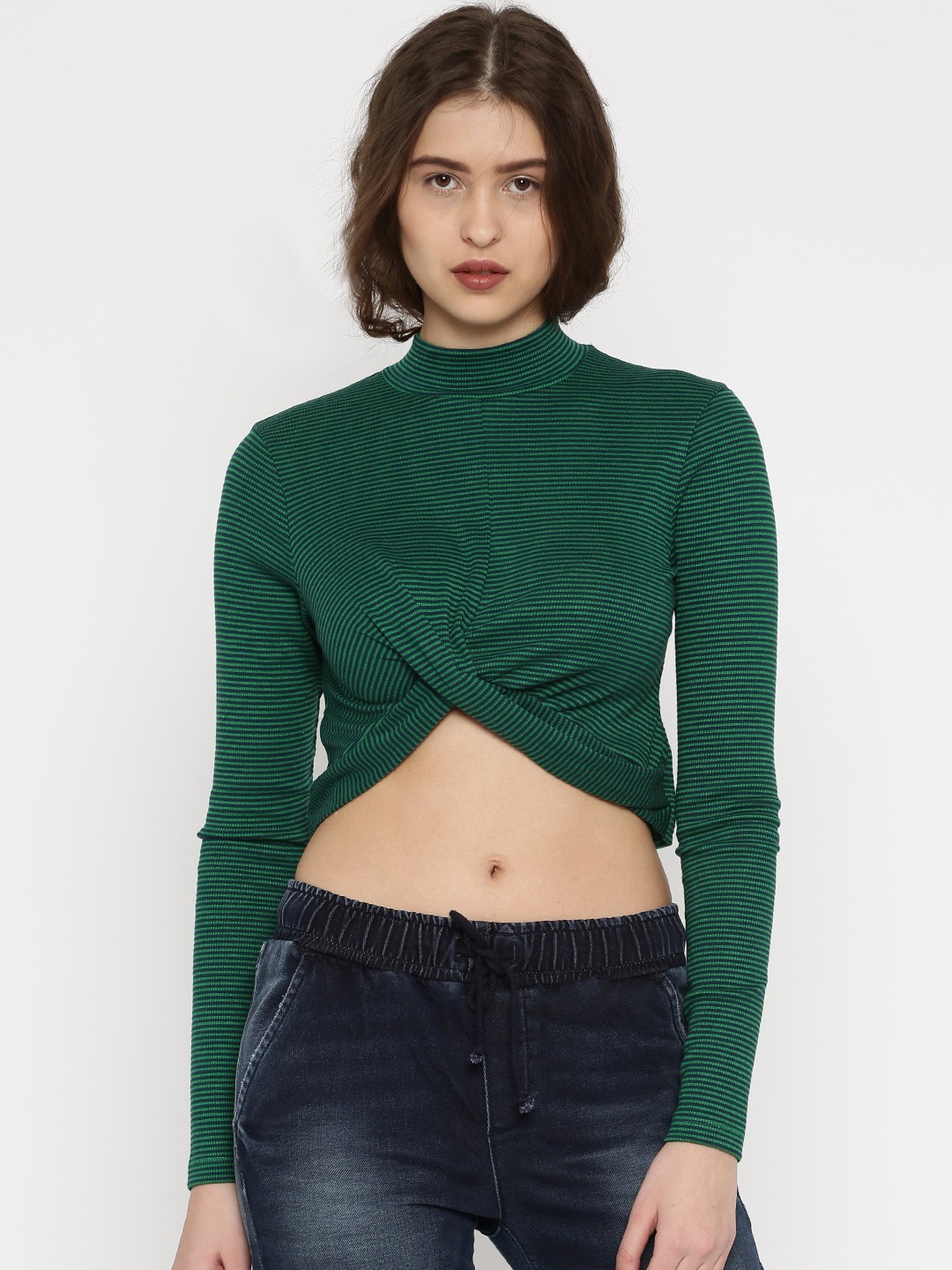 

Vero Moda Women Green Self-Design Tiered Crop Top