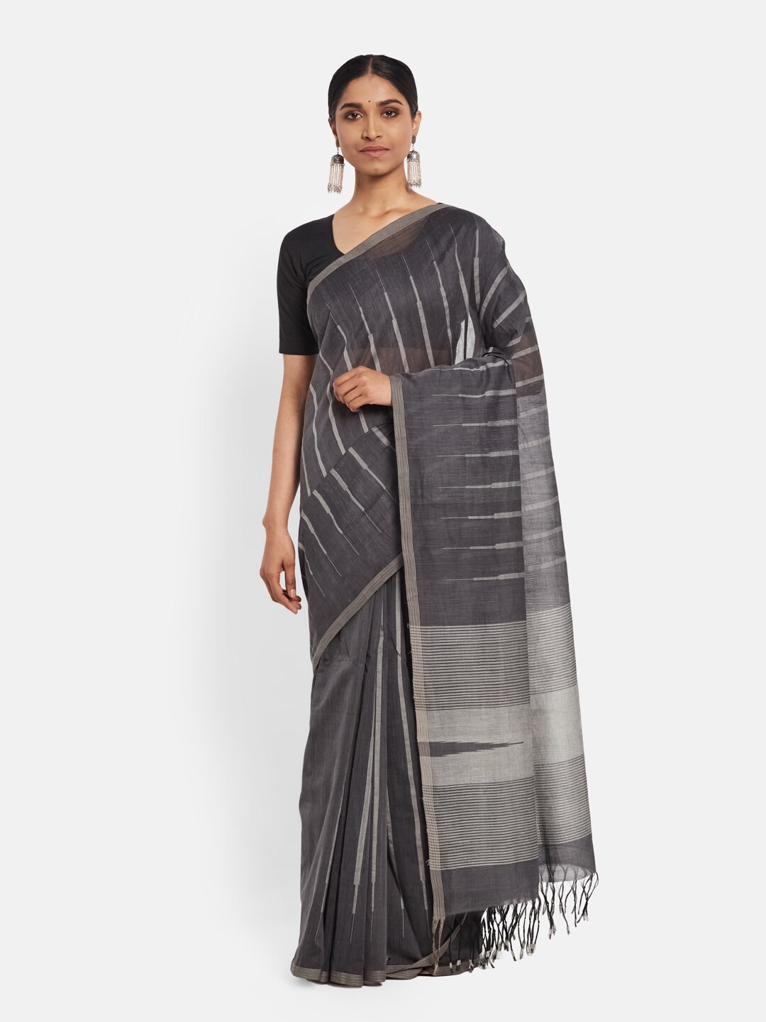 

Fabindia Grey & Off White Striped Pure Cotton Saree