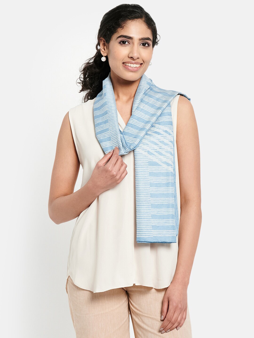 

Fabindia Women Blue & White Printed Dabu Silk Stole