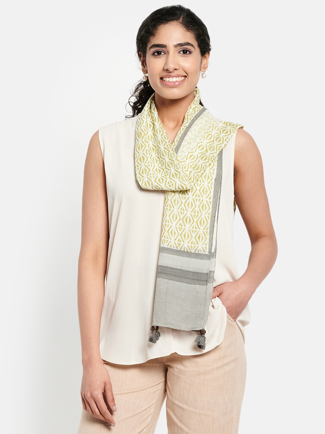 

Fabindia Women Olive Green & Grey Printed Cotton Stole