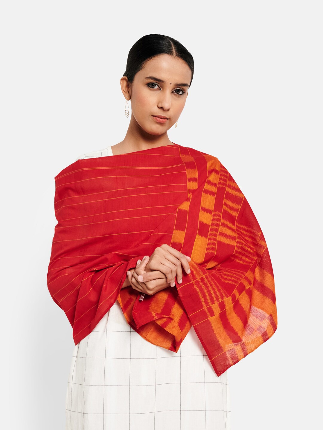 

Fabindia FabBasic Women Red & Orange Woven Design Stole