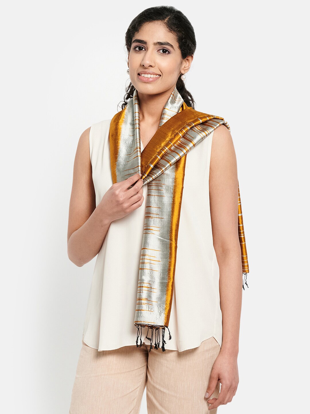 

Fabindia Women Mustard & Gold-Toned Woven Design Stole