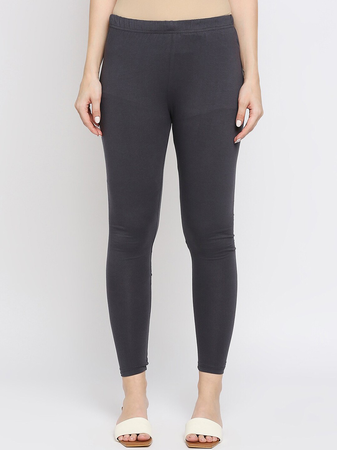 

Ethnicity Women Grey Solid Ankle-Length Leggings