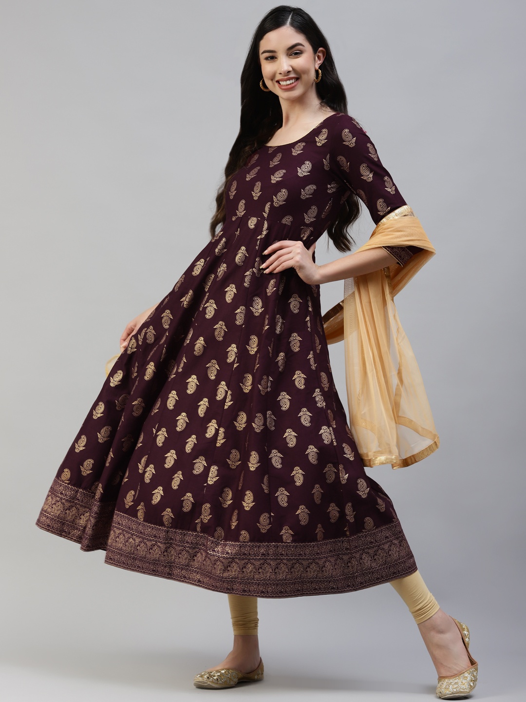 

Poshak Hub Women Purple & Beige Cotton Ethnic Print Kurta & Leggings With Dupatta
