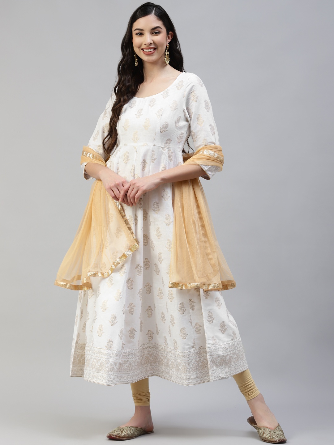 

Poshak Hub Women White Ethnic Motifs Printed Panelled Kurta With Leggings & Dupatta