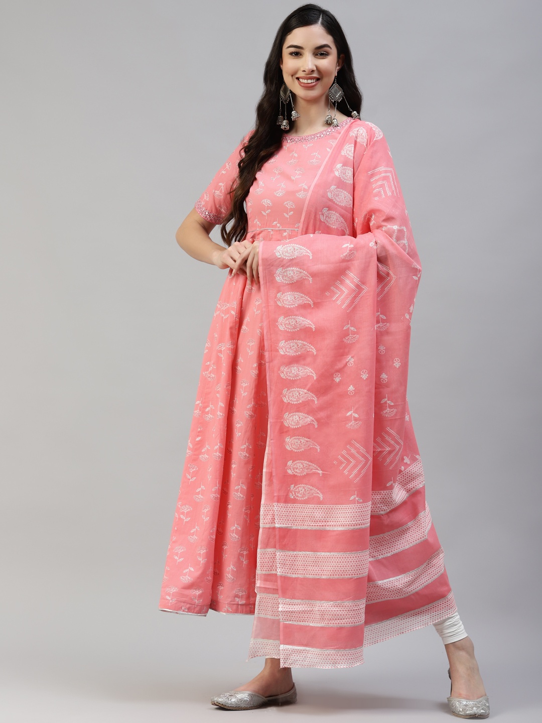 

Poshak Hub Women Pink & White Pure Cotton Floral Print Kurta & Leggings With Dupatta