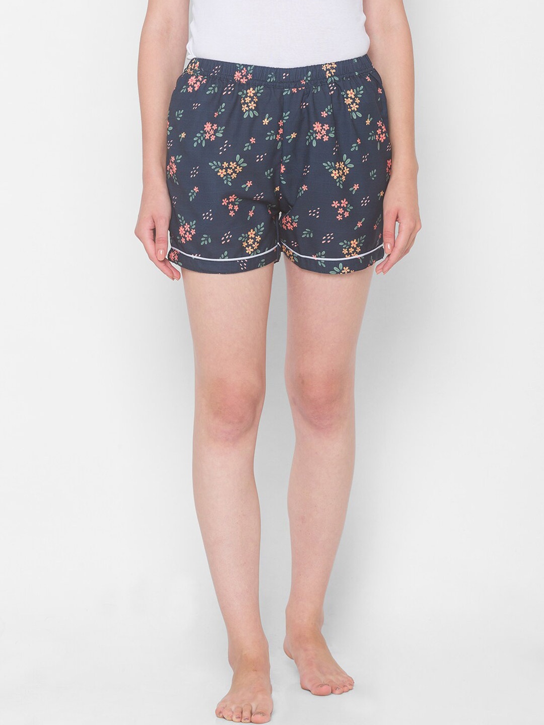 

NOIRA Women Navy Blue & Red Printed Lounge Shorts