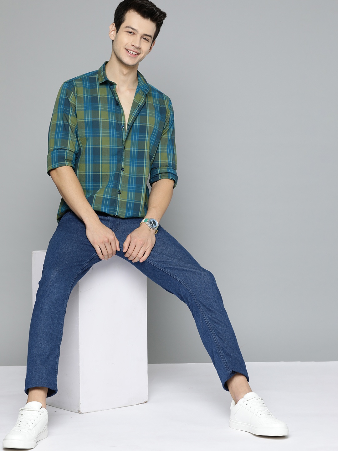 

Mast & Harbour Men Blue & Green Pure Cotton Tartan Checked Casual Shirt