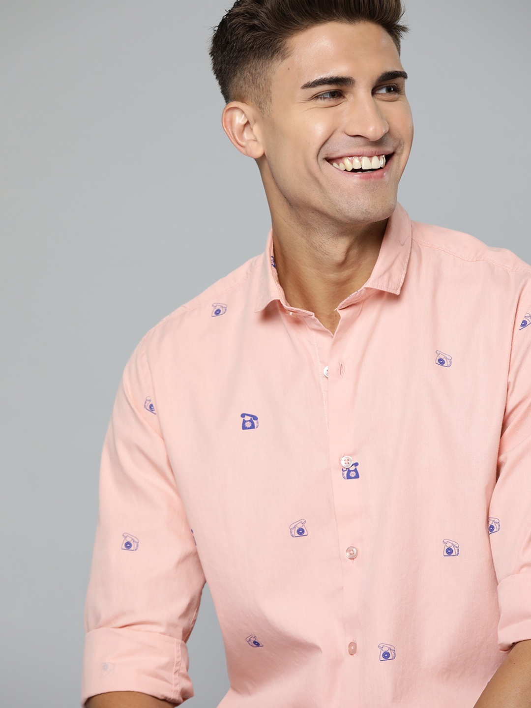 

Mast & Harbour Men Pink Cotton Printed Casual Shirt
