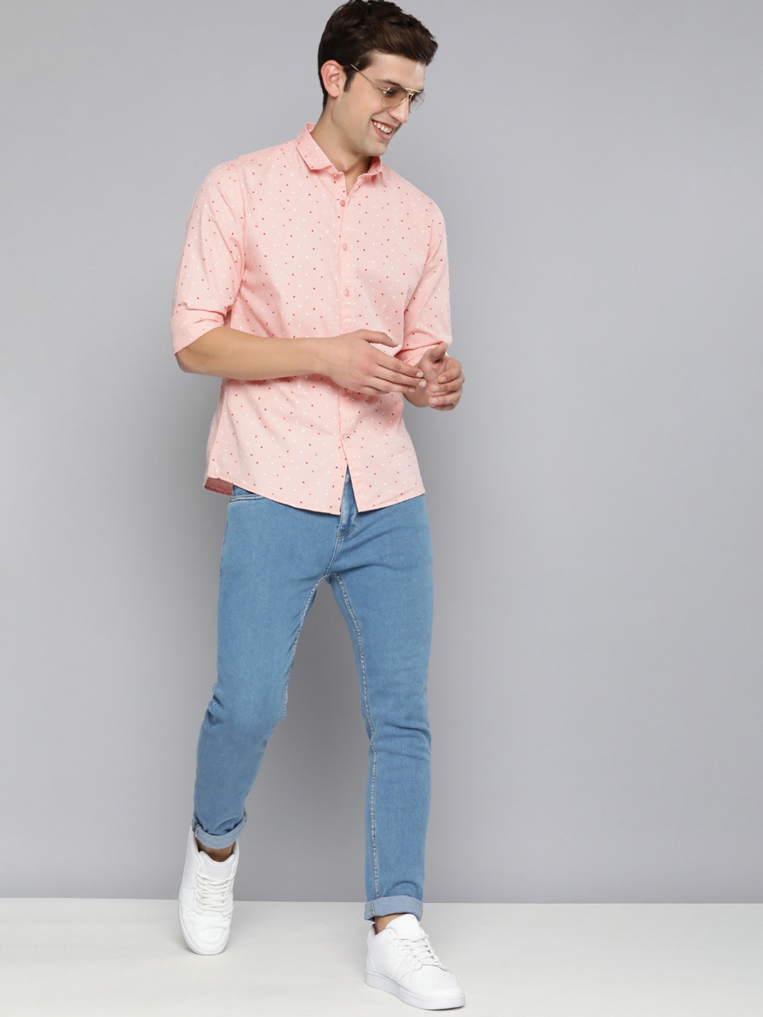 

Mast & Harbour Men Peach-Coloured Slim Fit Printed Pure Cotton Casual Shirt