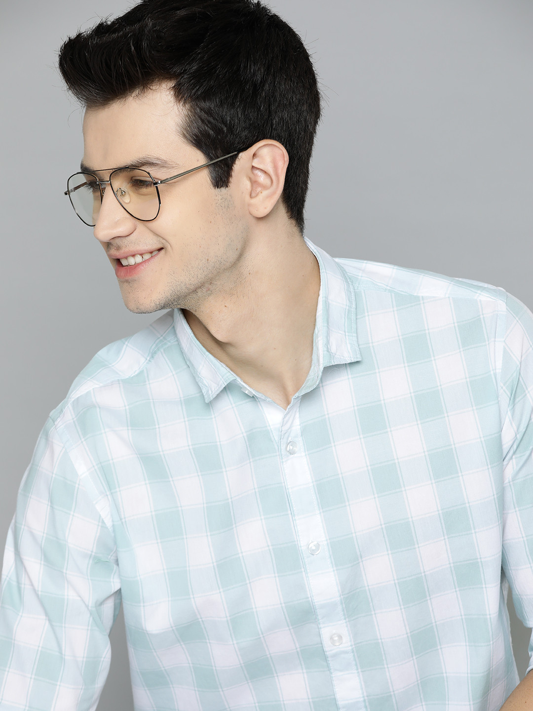 

Mast & Harbour Men Blue Checked Casual Shirt