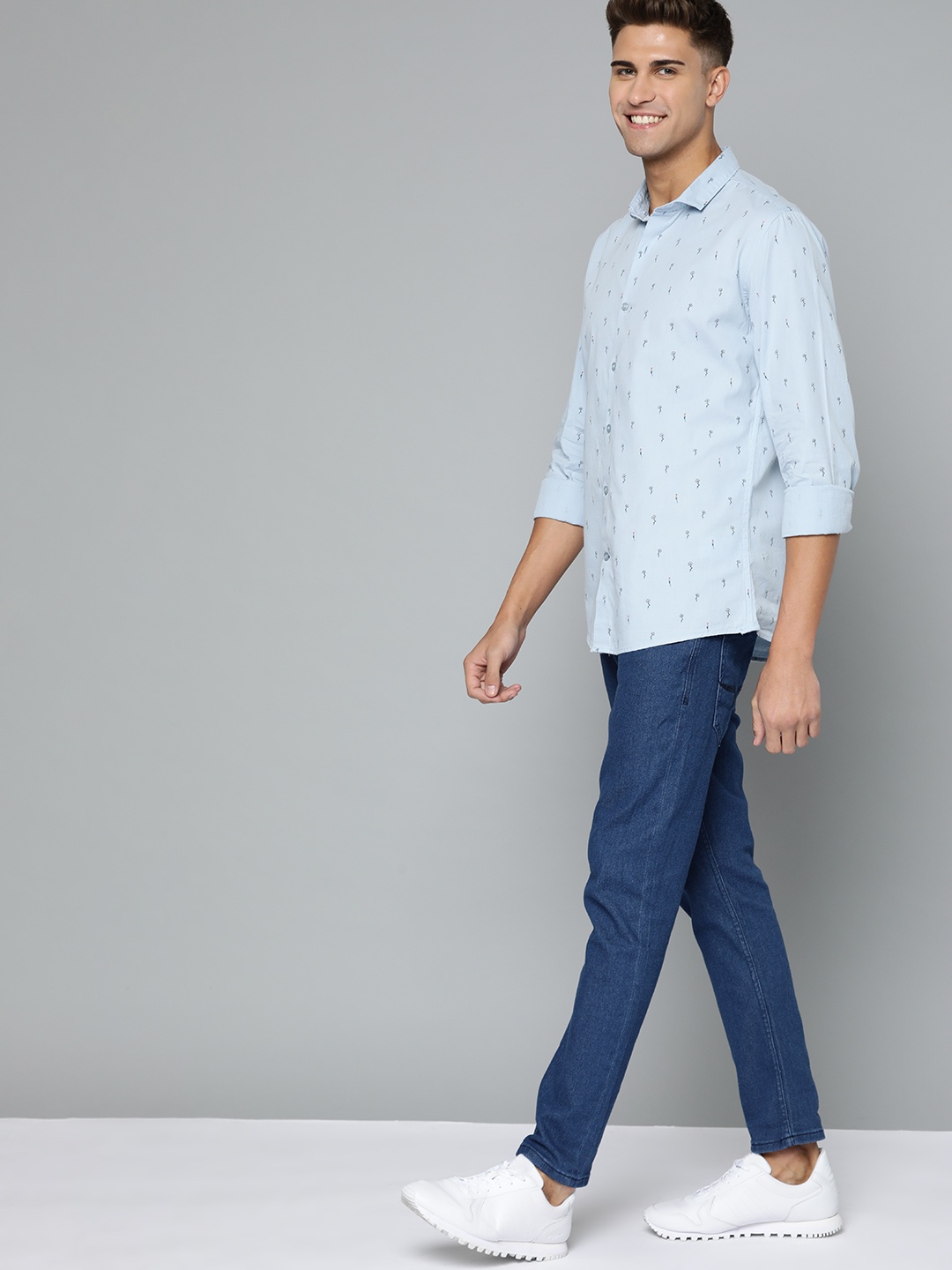 

Mast & Harbour Men Blue Cotton Printed Casual Shirt