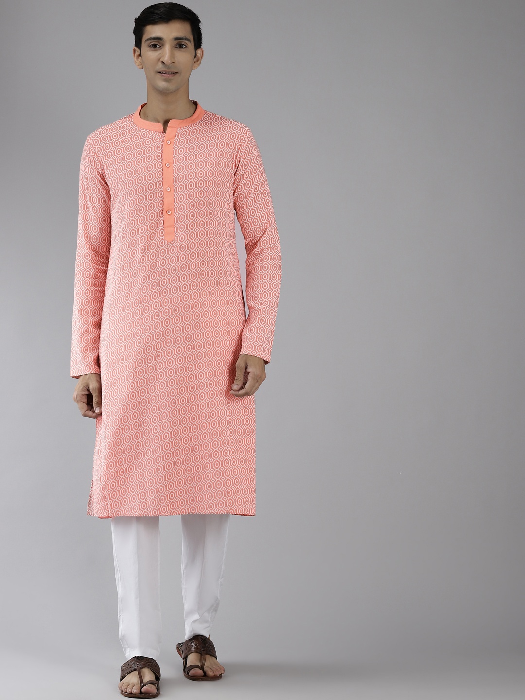 

See Designs Men Peach-Coloured Printed Pure Cotton Kurta with Trousers