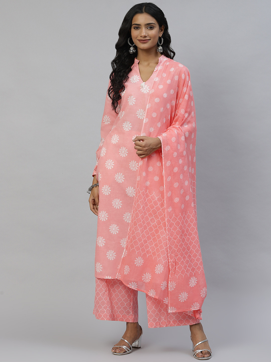 

DESI BEATS Women Pink Ethnic Motifs Printed Kurta with Palazzos & Dupatta