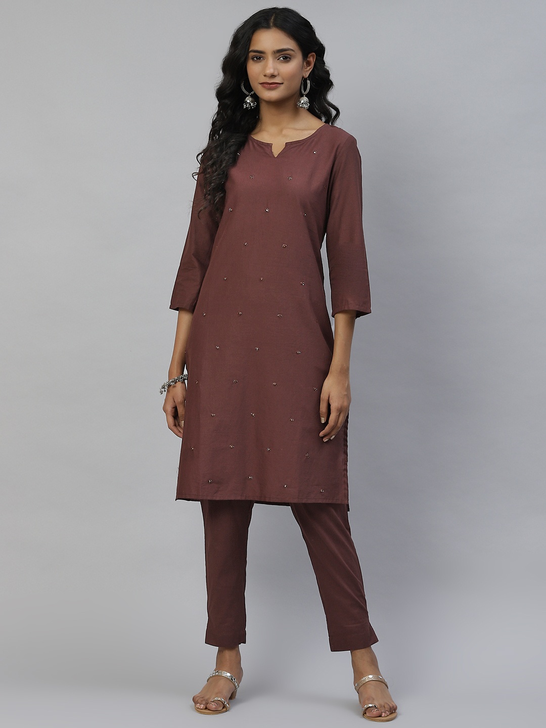 

DESI BEATS Women Brown Kurta with Trousers