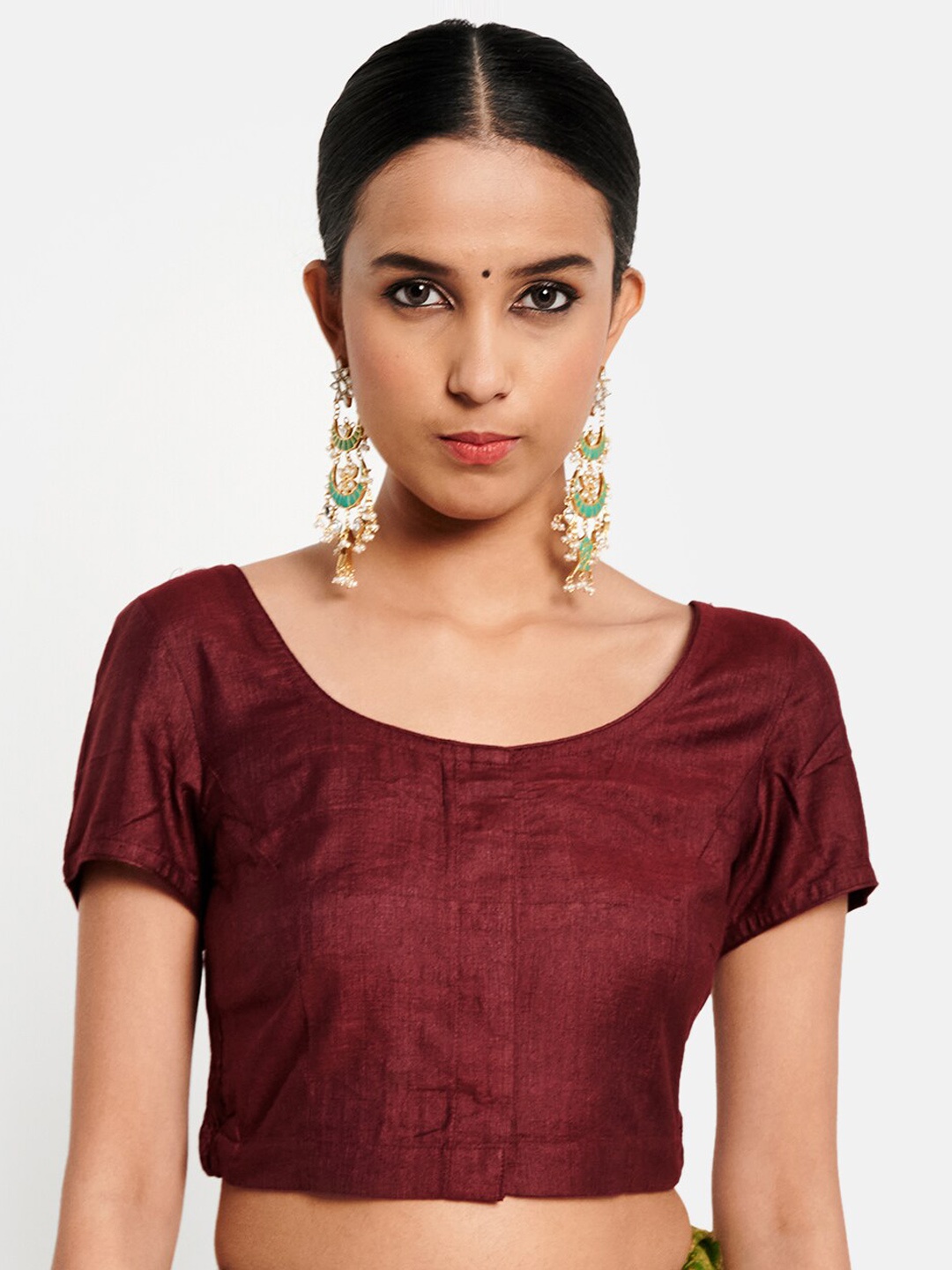 

Fabindia Women Maroon Solid Non Padded Woven Saree Blouse