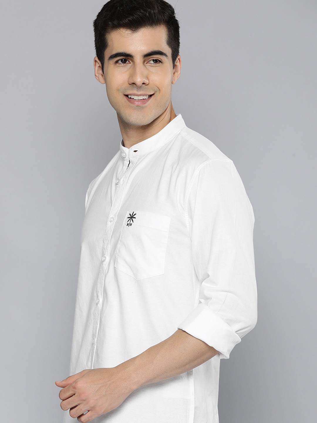 

Mast & Harbour Men White Slim Fit Pure Cotton Casual Shirt