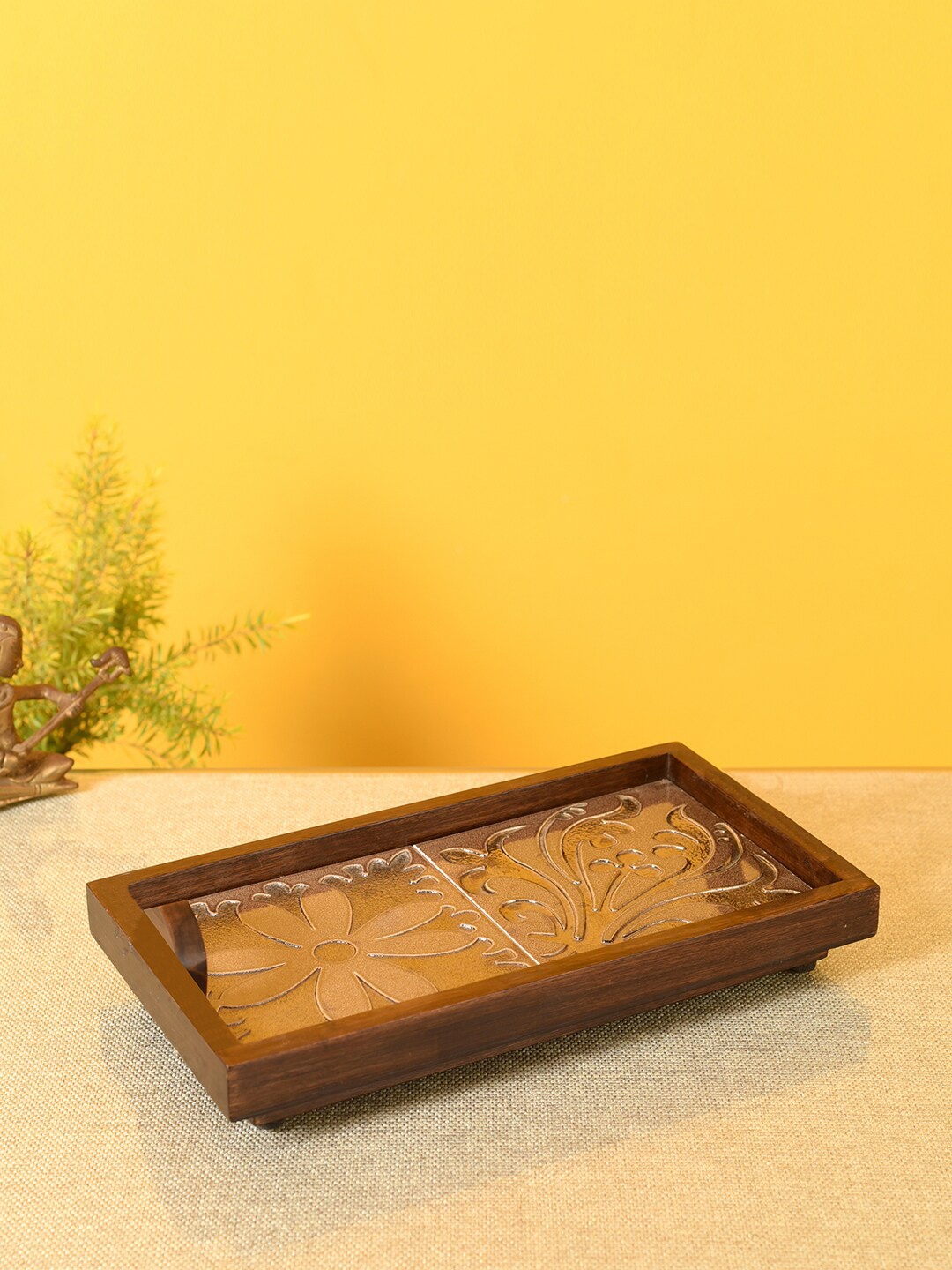 

AAKRITI ART CREATIONS Brown Textured Wooden Tray