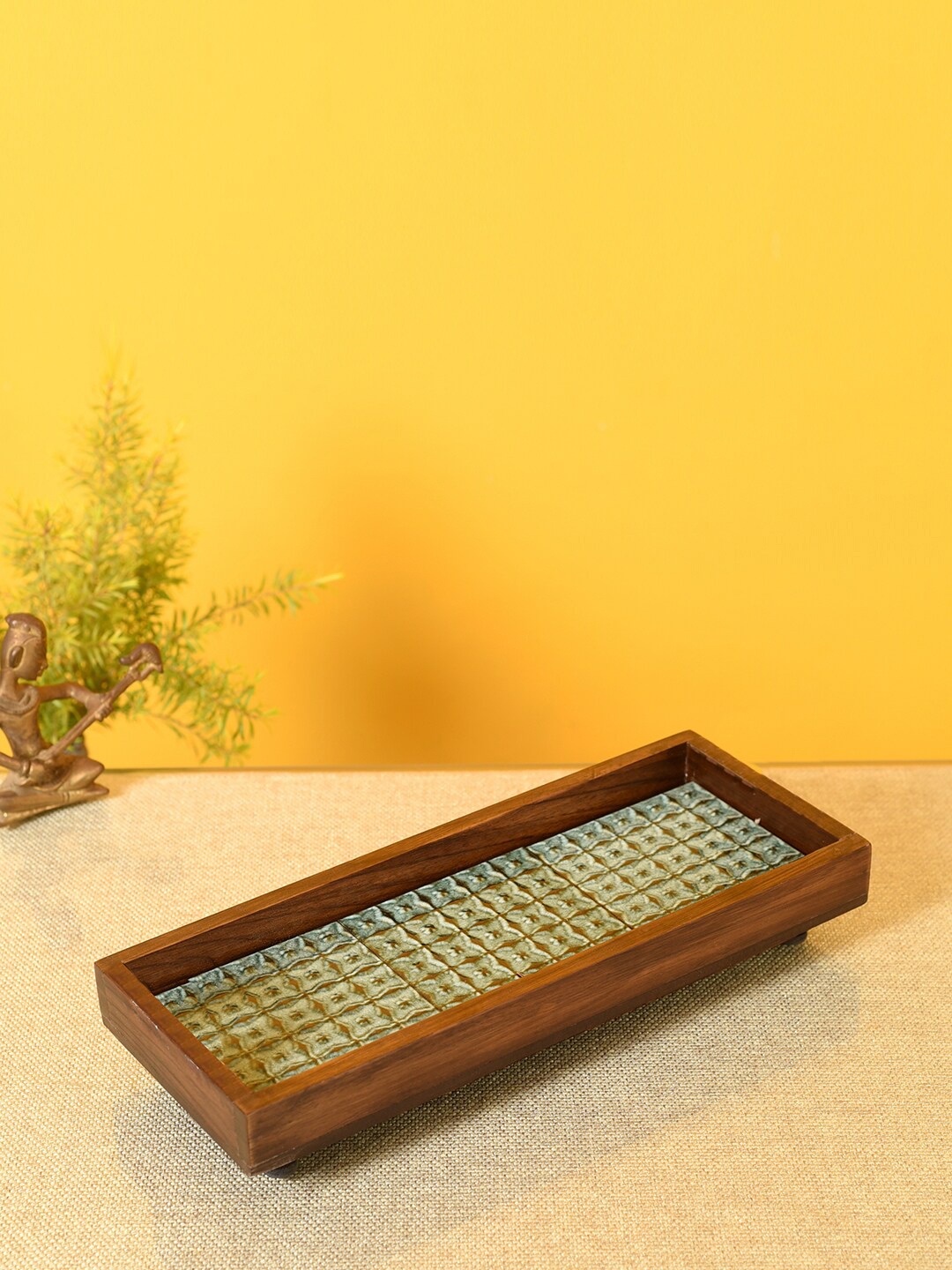 

AAKRITI ART CREATIONS Green & Brown Mosaic Serving Trays