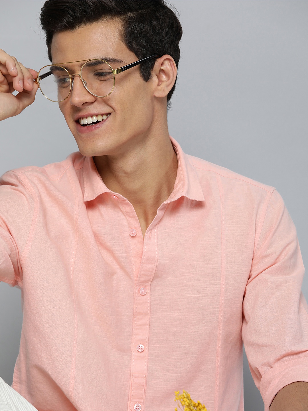 

Mast & Harbour Men Peach-Coloured Solid Casual Cotton Linen Shirt