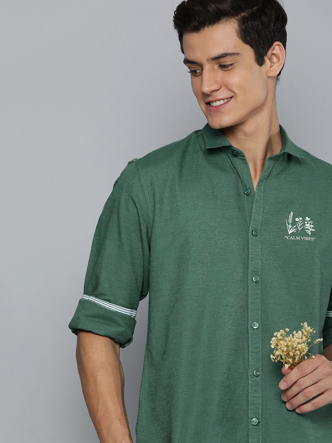 

Mast & Harbour Men Green Solid Casual Cotton Linen Shirt
