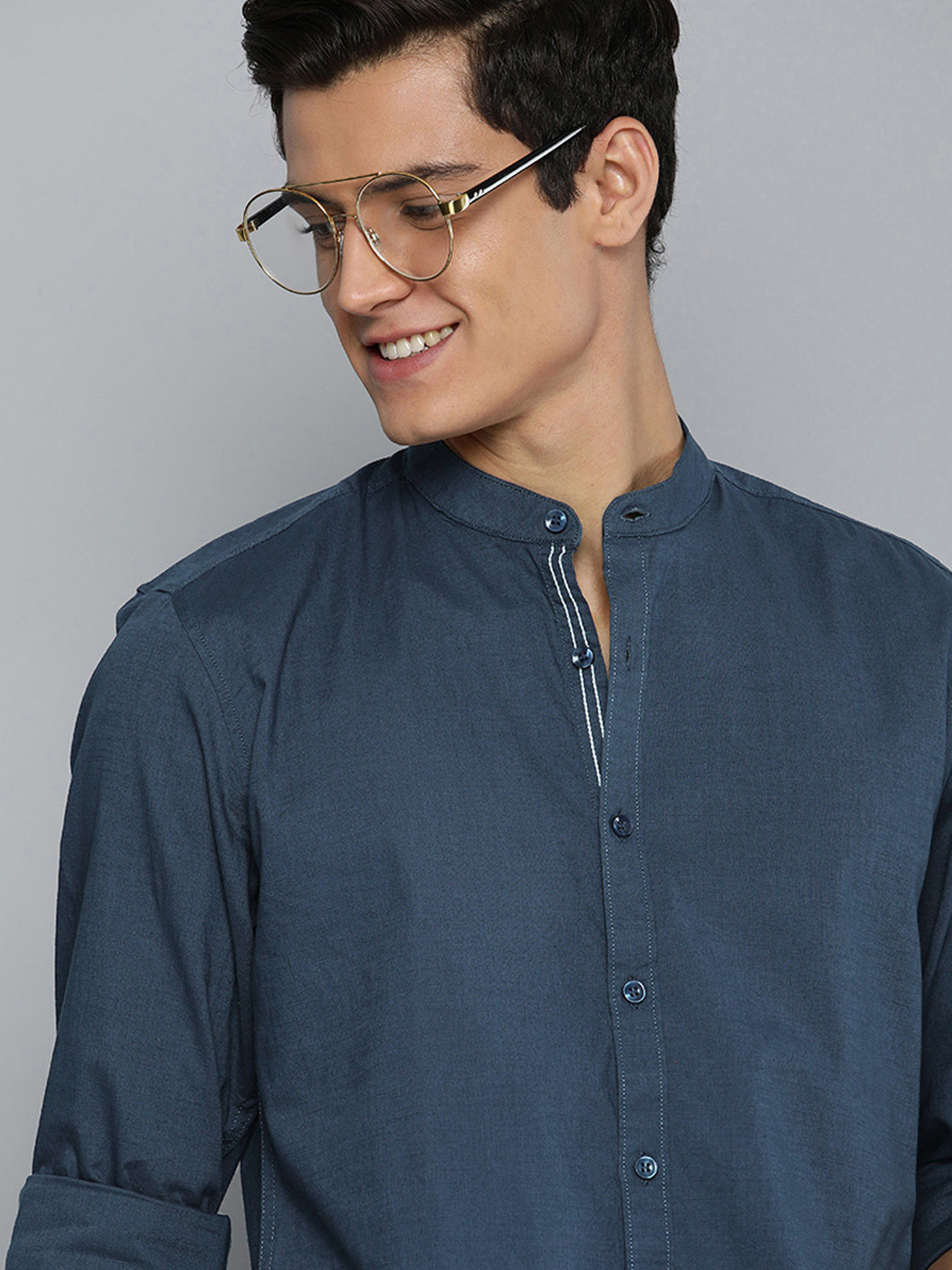 

Mast & Harbour Men Navy Blue Casual Pure Cotton Shirt