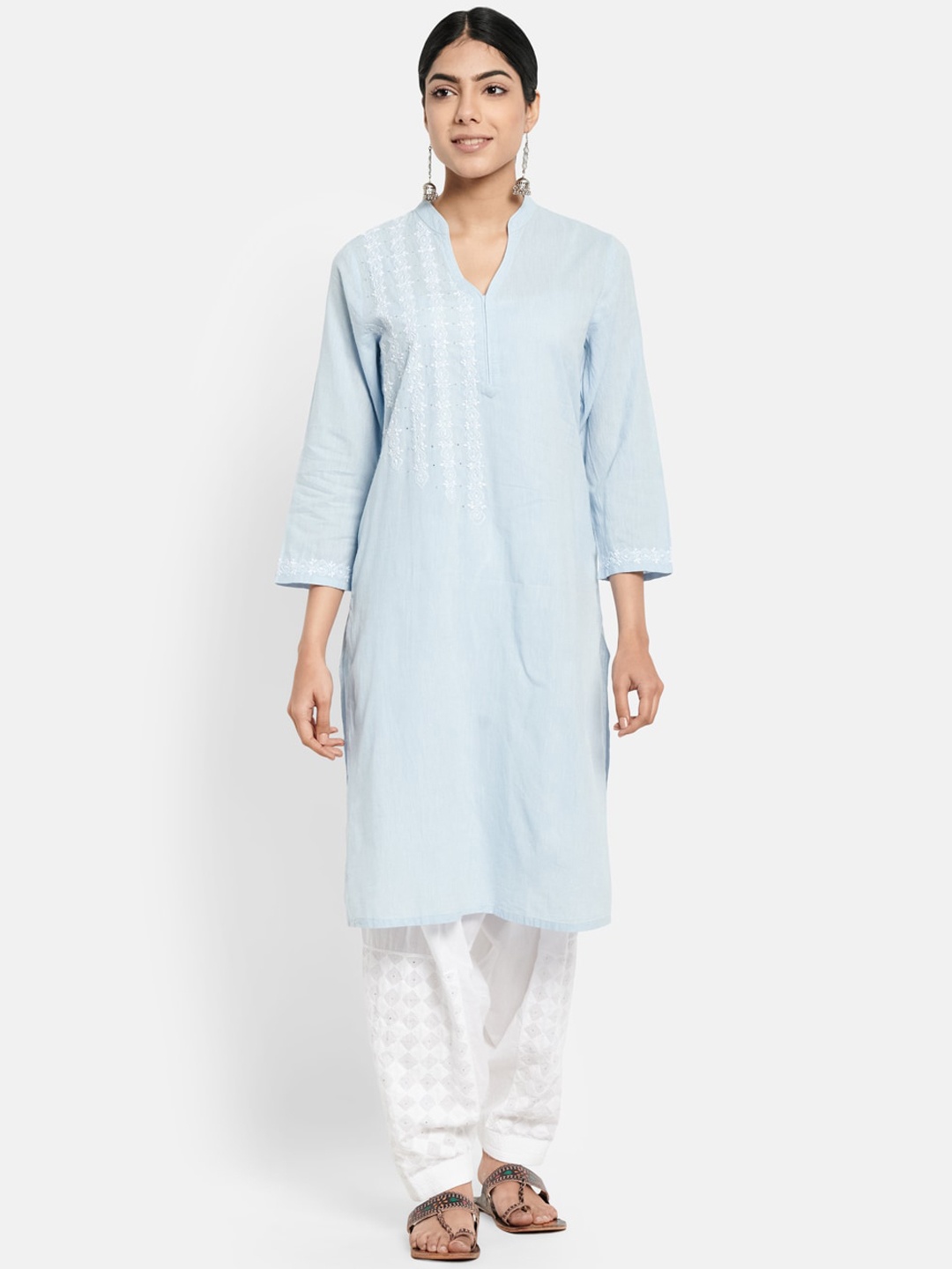 

Fabindia Women Blue Embroidered Straight Kurta