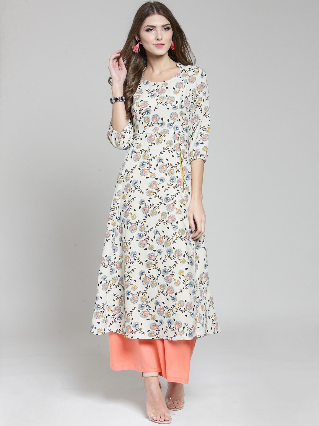 

Sera Women Cream-Coloured Floral Printed Pleated Kurta with Palazzos