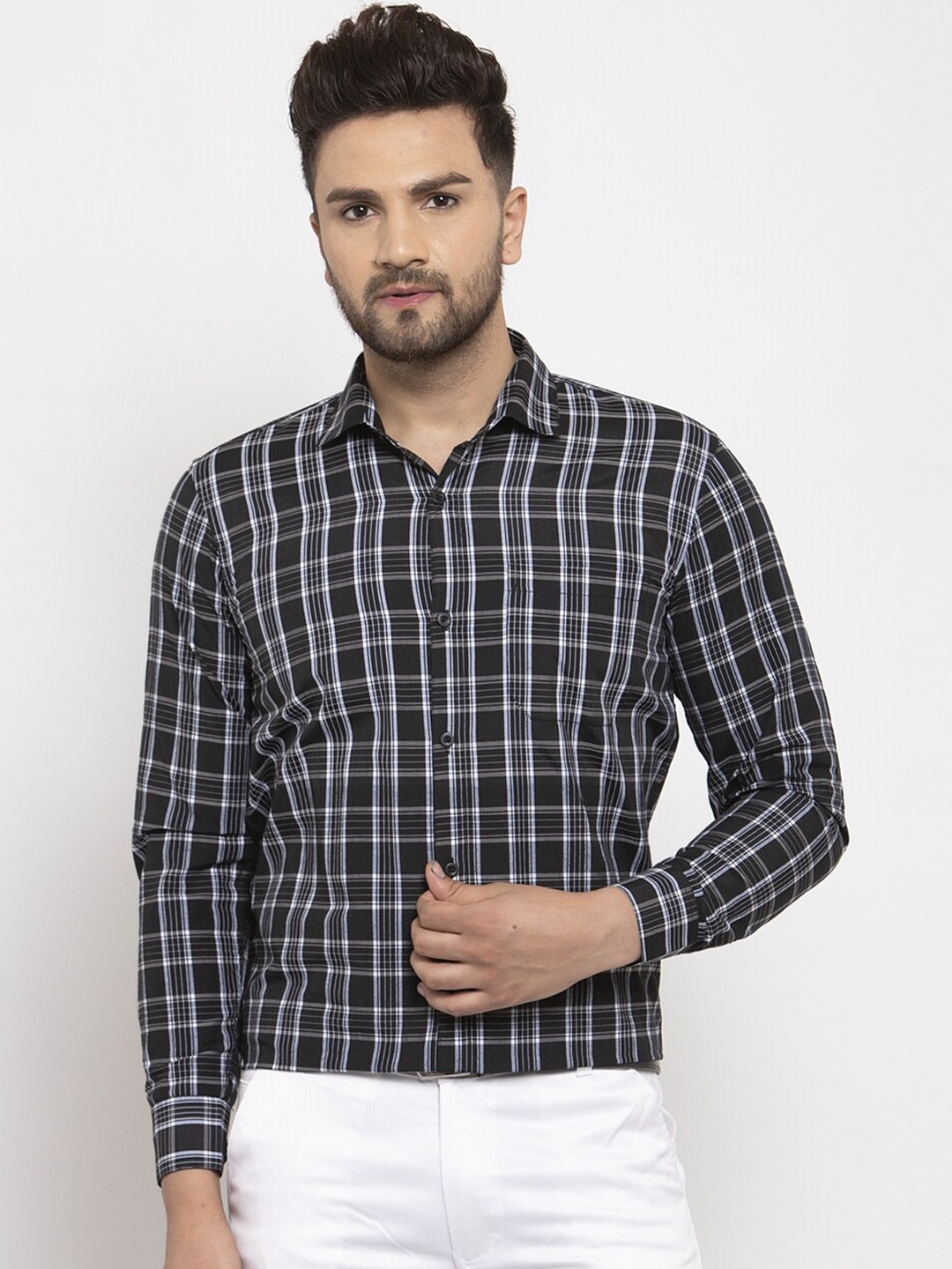 

JAINISH Men Black Classic Tartan Checked Pure Cotton Regular-Fit Formal Shirt