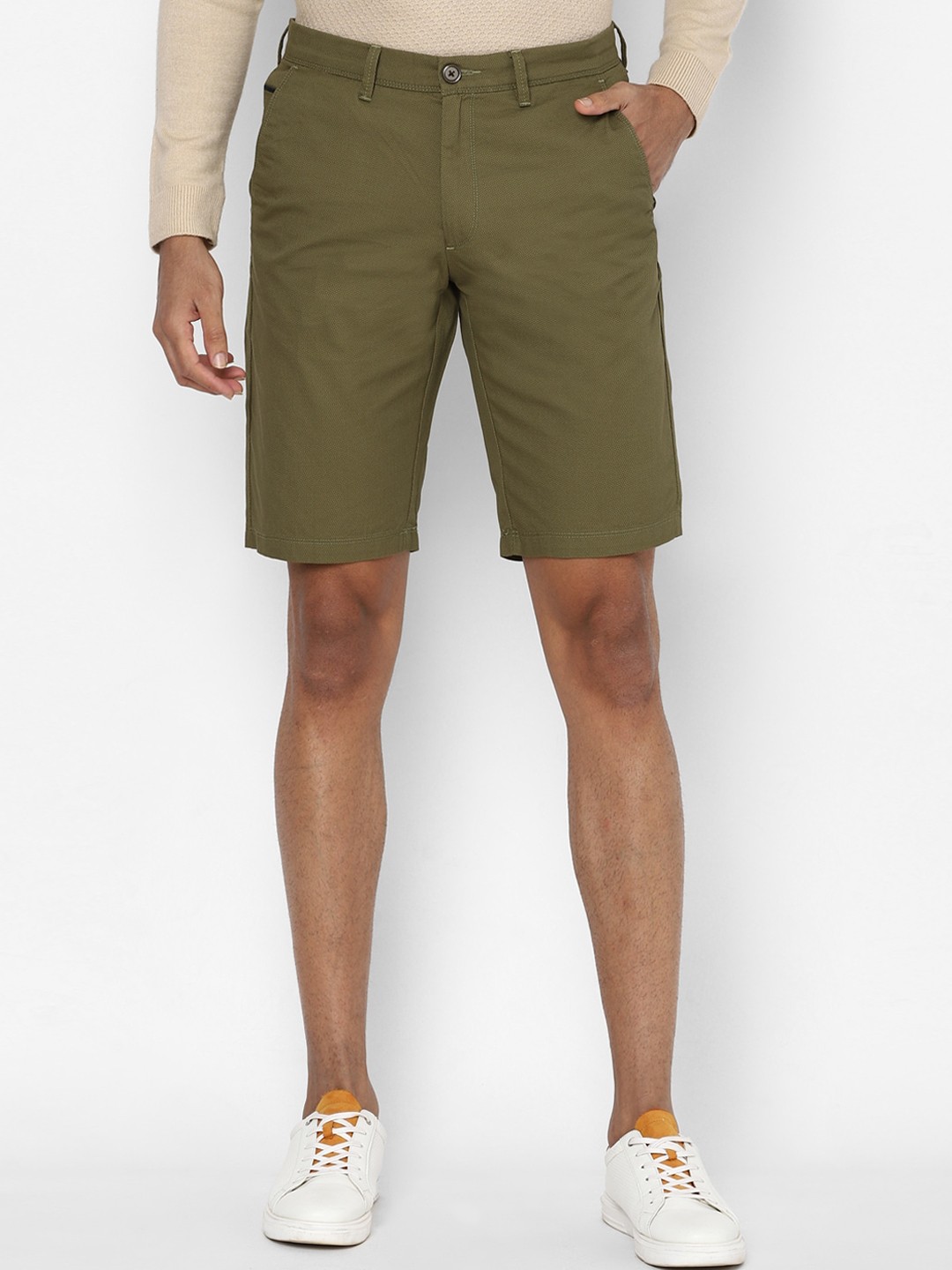 

Allen Solly Men Olive Green Slim Fit Shorts