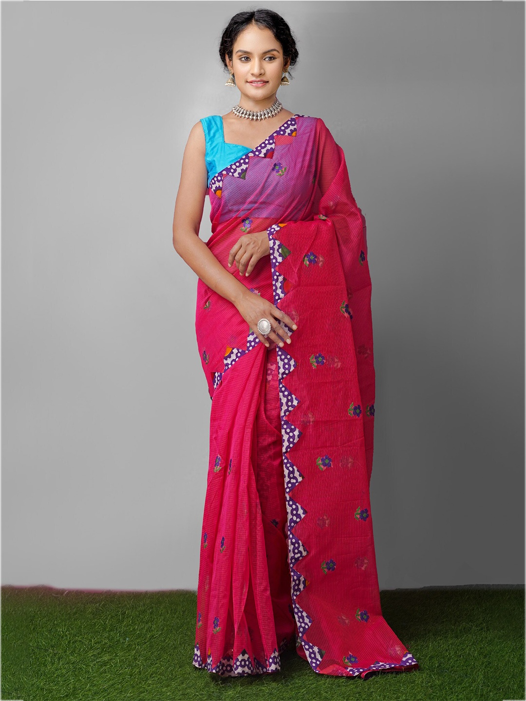 

Unnati Silks Magenta & White Floral Patchwork Net Patola Saree