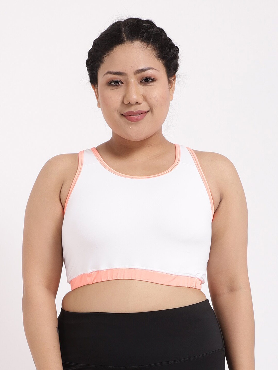 

STUDIOACTIV White & Peach-Coloured Solid Non-Padded Workout Bra