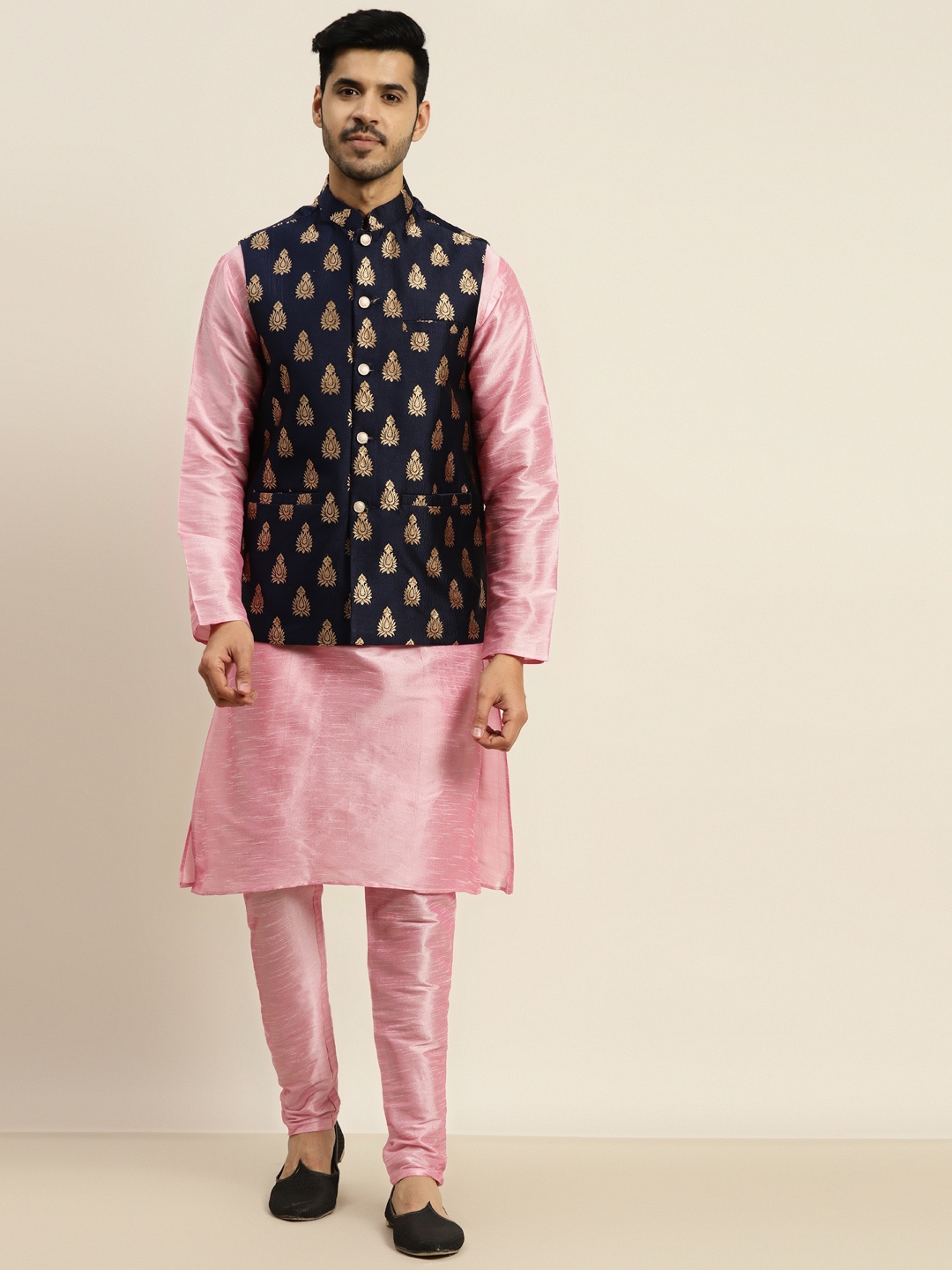 

SOJANYA Men Pink & Navy Blue Solid Kurta with Churidar & Woven Design Nehru Jacket