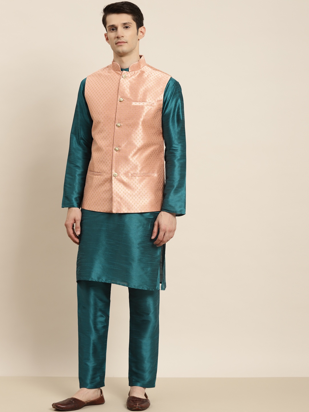 

SOJANYA Men Teal Kurta with Pyjamas & Nehru Jacket