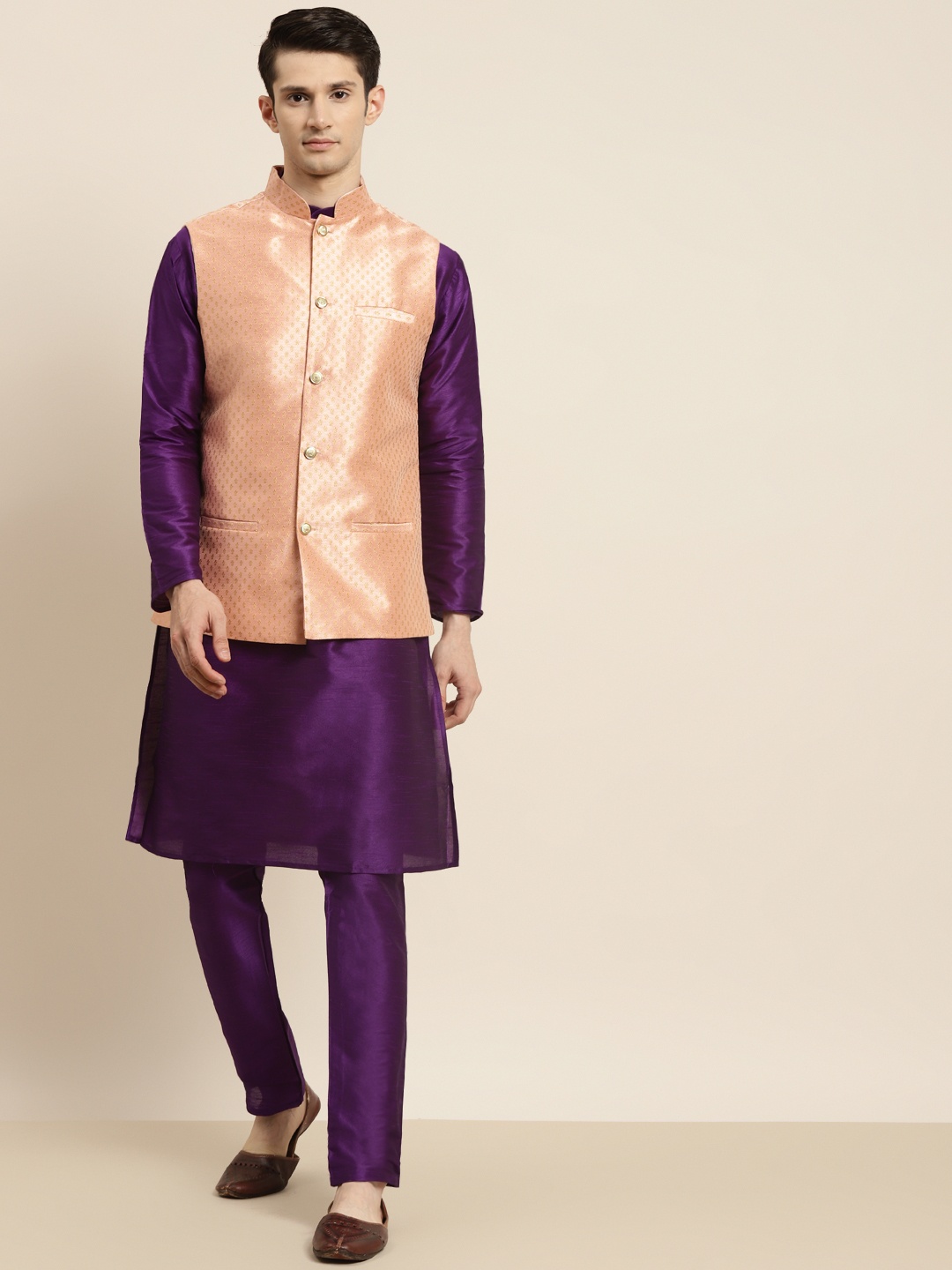 

SOJANYA Men Purple Kurta with Churidar & Nehru Jacket