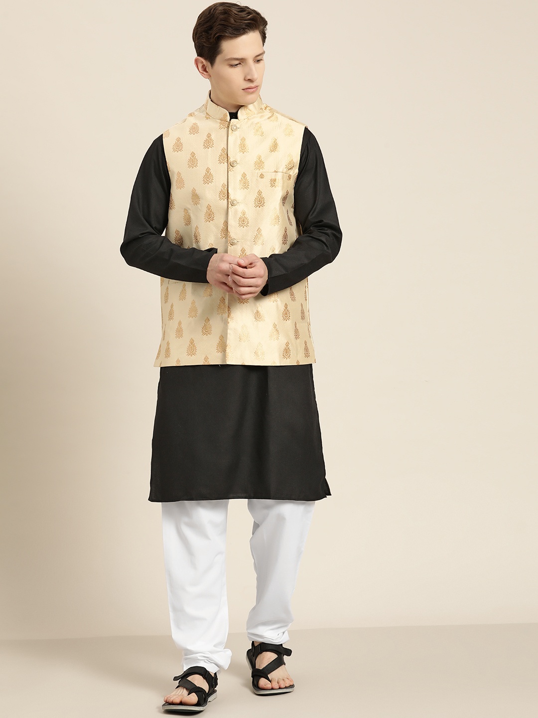 

SOJANYA Men Black Solid Cotton Straight Kurta Churidar & Woven Design Nehru Jacket